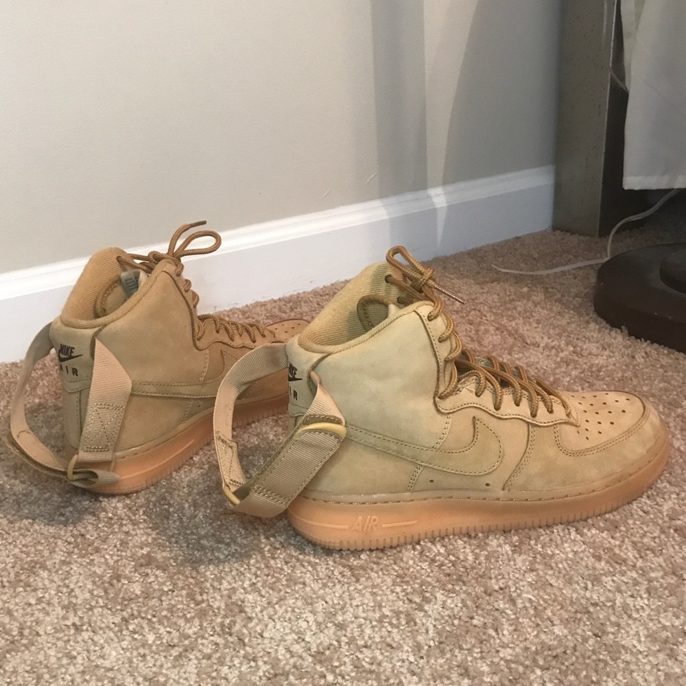 Nike High Top